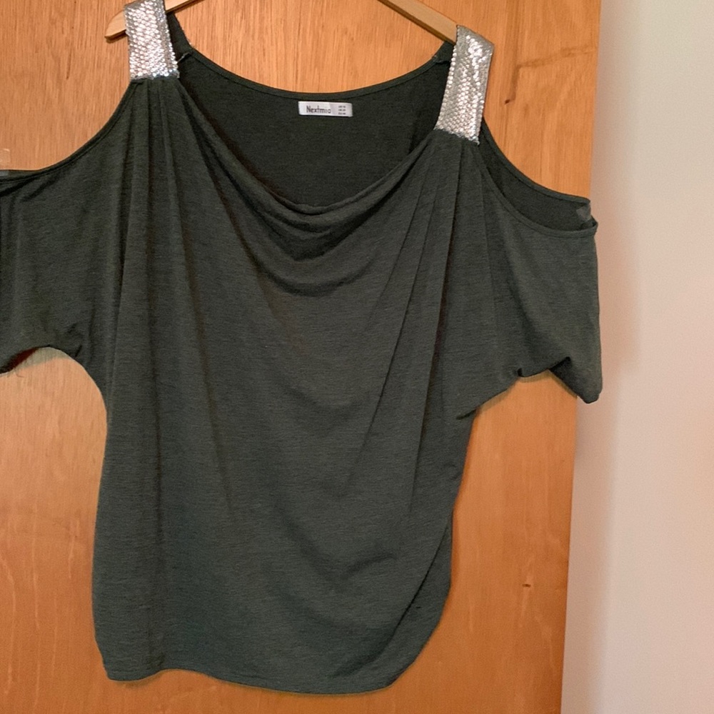 Nextima scoop neck cold shoulder.